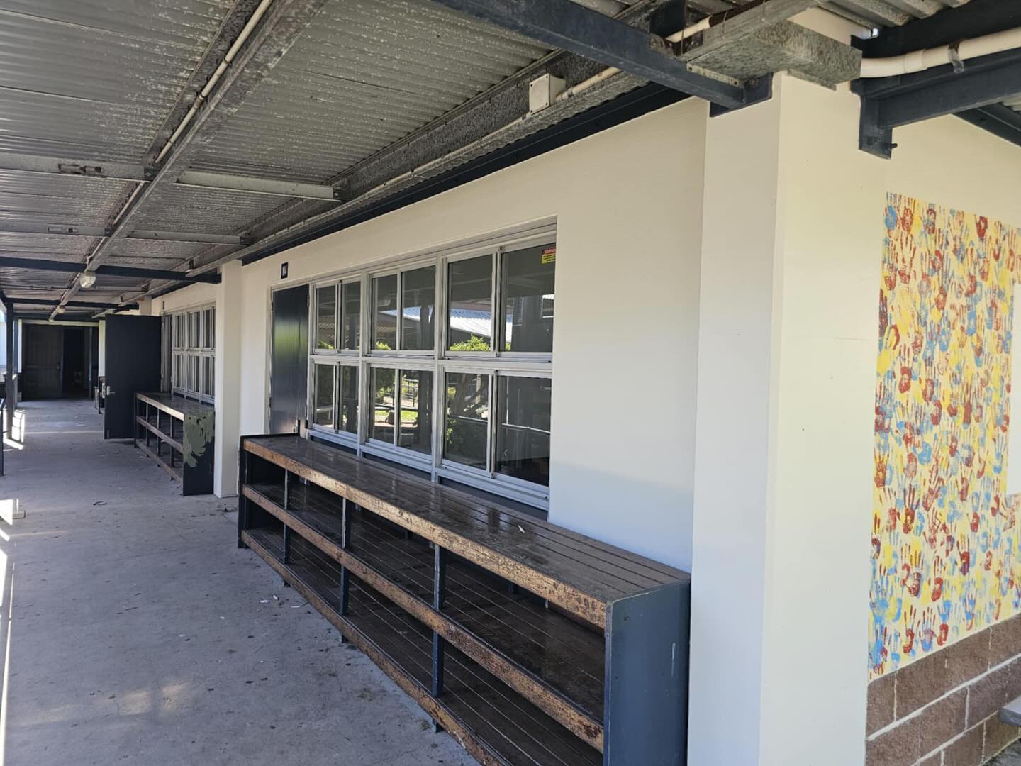 school-painter-renovator (4)